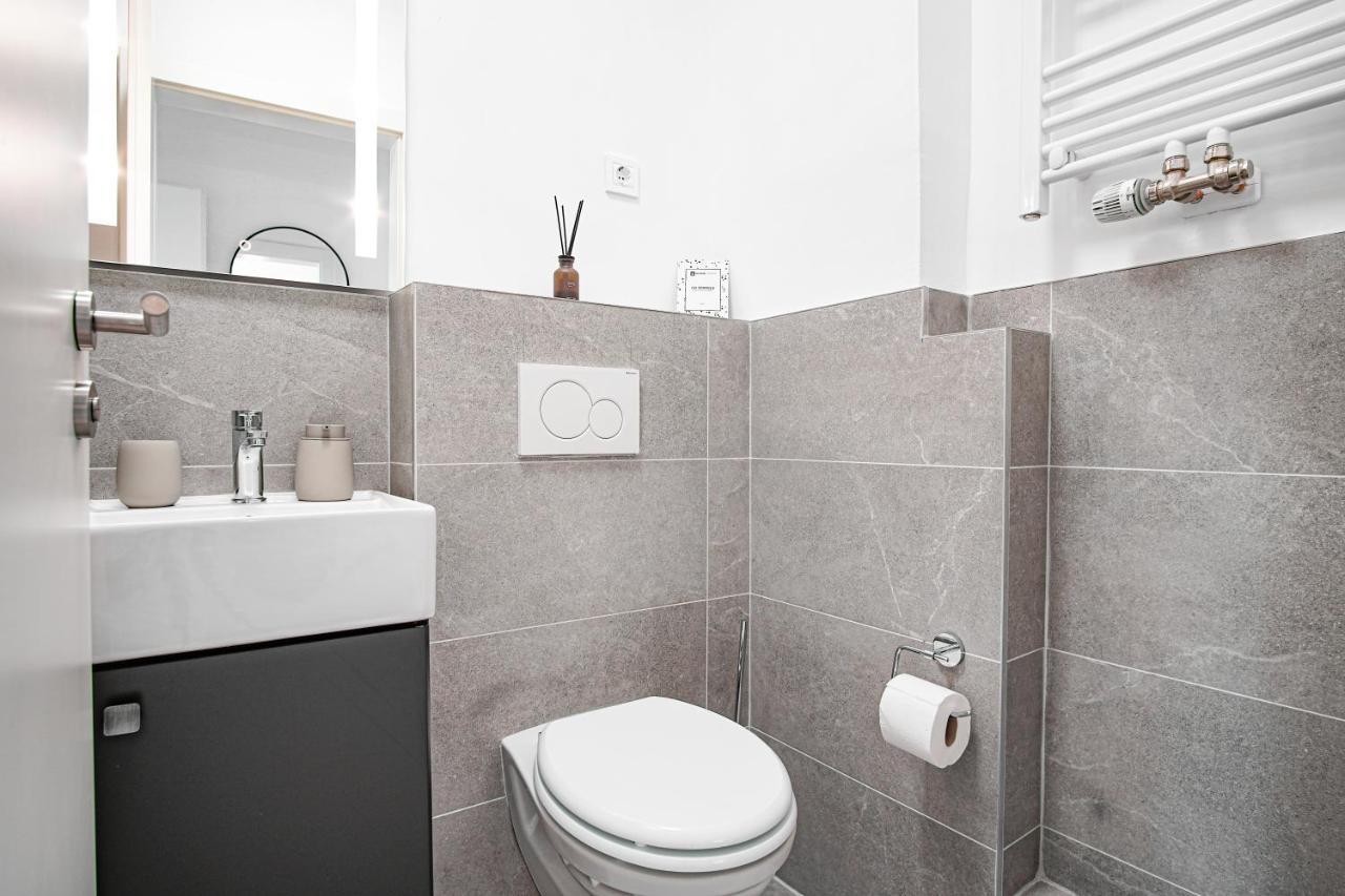 Homefy Feel-good - Own Parking, Balcony And Garden Apartment